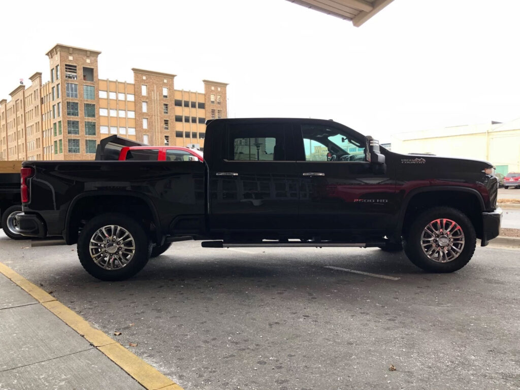 2020 Chevrolet Silverado 2500HD Real Photos
